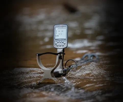 Kayseri Minelab X-Terra Elite - Su geçirmez gövde